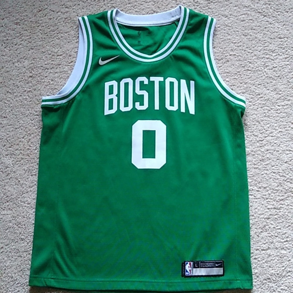 NBA Nike Jayson Tatum Boston Celtics Jersey. Youth Size L 16-18.